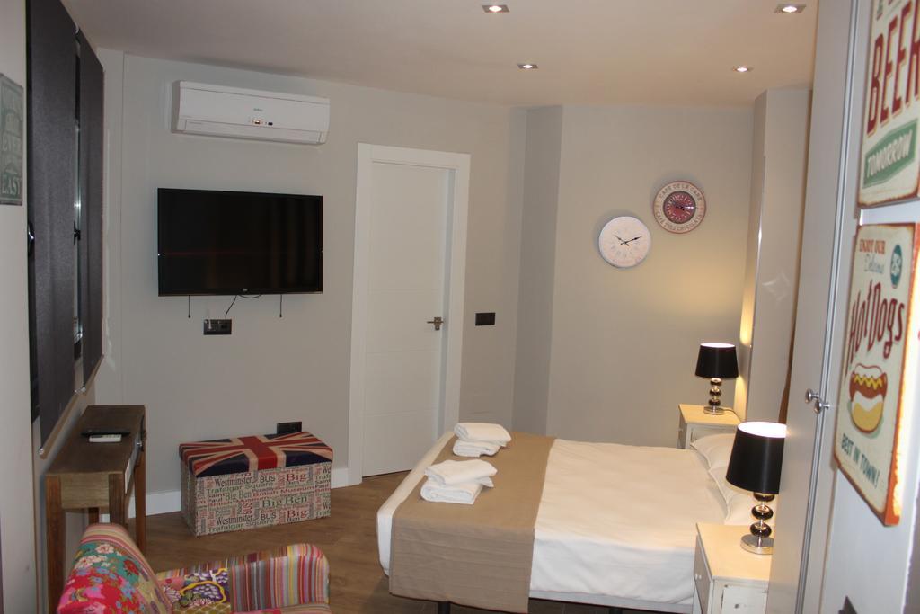 Ab Apartamentos Museum Malaga Bilik gambar